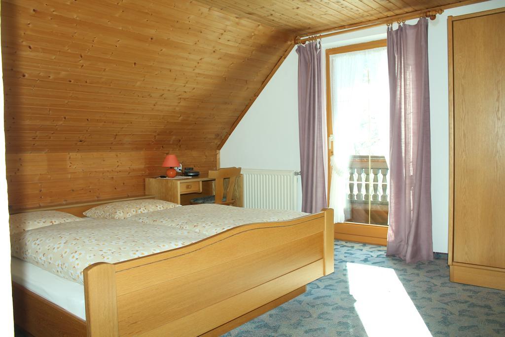 Appartement Pension Grasser 바트키르히하임 외부 사진